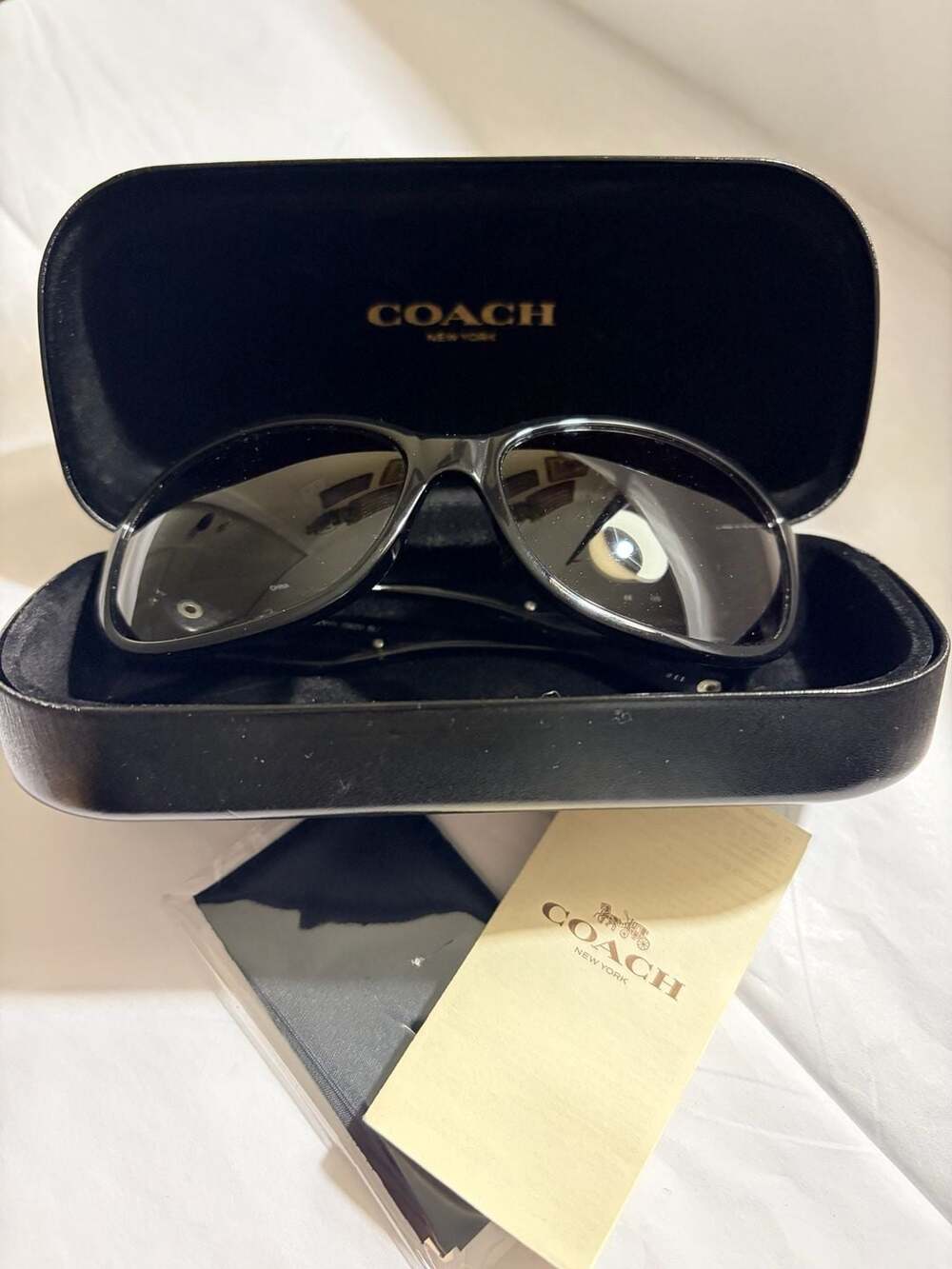 Coach Black Signature C Logo Temple Cat Eye Sunglasses with Case